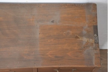 【簡易リペア限定品】　和製アンティーク　引き出し17杯　コンパクトサイズで取り入れやすい小振りなチェスト　(R-084287)