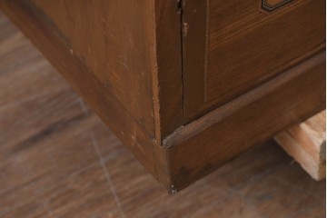 【簡易リペア限定品】　和製アンティーク　引き出し17杯で大容量の小振りなチェスト　(R-084288)