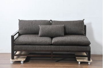 中古　超美品　展示品　Ritzwell(リッツウェル)　GRAND LEEWISE(グランドリーワイズ)　落ち着きあるシックなデザインが素敵な2人掛けソファ(2P、二人掛け、アームソファ)(定価約70万円)(R-084289)