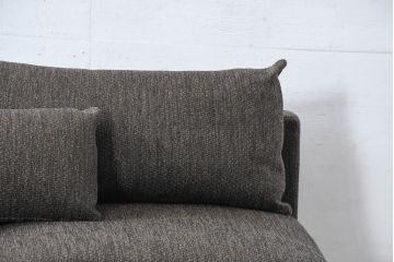 中古　超美品　展示品　Ritzwell(リッツウェル)　GRAND LEEWISE(グランドリーワイズ)　落ち着きあるシックなデザインが素敵な2人掛けソファ(2P、二人掛け、アームソファ)(定価約70万円)(R-084289)
