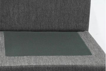 中古　超美品　展示品　Ritzwell(リッツウェル)　GRAND LEEWISE(グランドリーワイズ)　落ち着きあるシックなデザインが素敵な2人掛けソファ(2P、二人掛け、アームソファ)(定価約70万円)(R-084289)