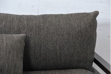 中古　超美品　展示品　Ritzwell(リッツウェル)　GRAND LEEWISE(グランドリーワイズ)　落ち着きあるシックなデザインが素敵な2人掛けソファ(2P、二人掛け、アームソファ)(定価約70万円)(R-084290)
