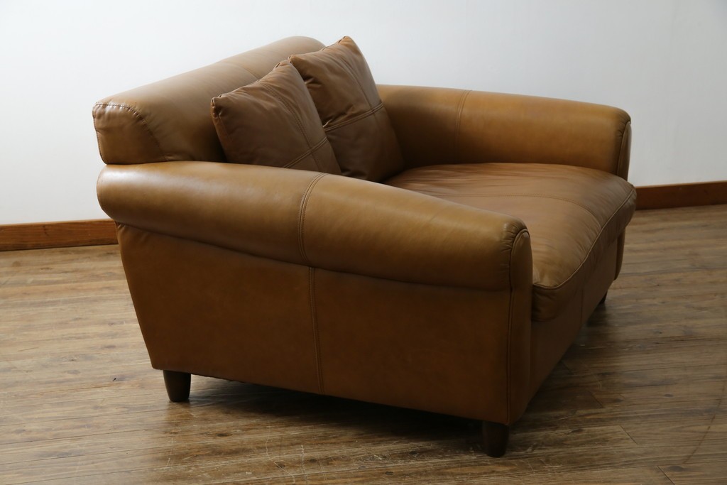 中古　HALO(ハロ)　ギル(GIL)　使い込むほどに味わいが深まる本革のソファ　定価約30万円　(R-084291)