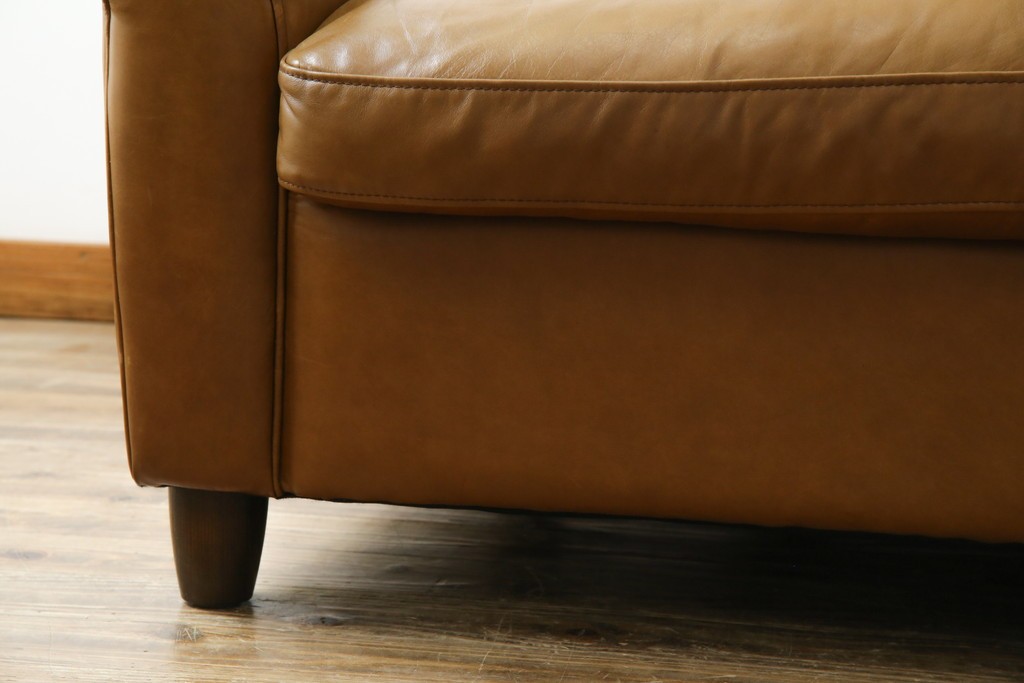 中古　HALO(ハロ)　ギル(GIL)　使い込むほどに味わいが深まる本革のソファ　定価約30万円　(R-084291)