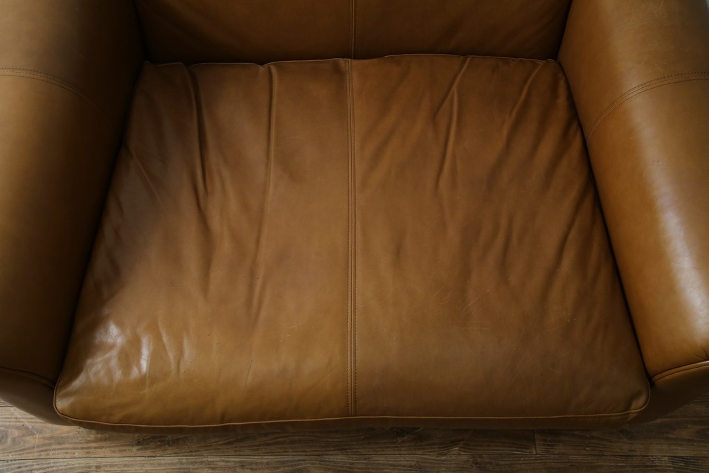 中古　HALO(ハロ)　ギル(GIL)　使い込むほどに味わいが深まる本革のソファ　定価約30万円　(R-084291)