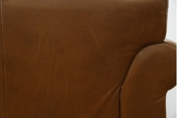 中古　HALO(ハロ)　ギル(GIL)　使い込むほどに味わいが深まる本革のソファ　定価約30万円　(R-084291)