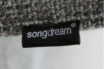 中古　美品　展示品　ソングドリーム(songdream)　洗練されたイタリアンデザインが素敵な2.5人掛けソファ　(R-084292)