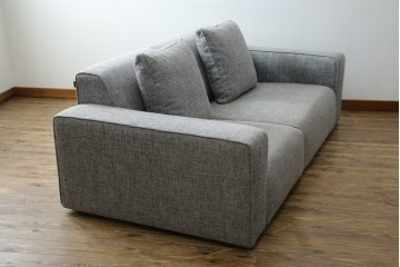 中古　美品　展示品　ソングドリーム(songdream)　洗練されたイタリアンデザインが素敵な2.5人掛けソファ　(R-084292)