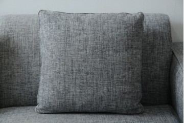 中古　美品　展示品　ソングドリーム(songdream)　洗練されたイタリアンデザインが素敵な2.5人掛けソファ　(R-084292)