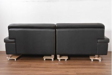 中古　美品　ダホン(Dahong)　イタリアンデザイン　本革(レザー)　デザイン性と快適性を両立した2.5人掛けソファ(2P、2.5P、3P、2人掛け、二人掛け、3人掛け、三人掛け、アームソファ)(定価約28万円)(R-084293)