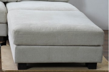 中古　美品　匠大塚購入品　広々サイズでゆったりとくつろげるシンプルモダンデザインのオットマン付き3人掛けソファ　定価推定約61万円相当　(R-084294)