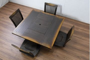 中古　希少な廃番品!!　葉山ガーデン取り扱い　国産　職人手作り品　タモ材　アンティーク調の囲炉裏テーブル(座卓、ローテーブル、センターテーブル、リビングテーブル)(定価約25万円)(R-084297)
