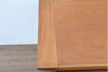 和製ビンテージ　オールドコスガ(KOSUGA)　レトロデザインが魅力的な欅(ケヤキ)材のローテーブル(センターテーブル、リビングテーブル、ヴィンテージ)(R-084298)