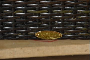 中古　美品　展示品　名門藤家具　カザマ(Kazama)　Ventura New Frag(ベンチュラニューフラーグ)　ラタン　大人の空間を演出するら引き出し付き3人掛けソファ(三人掛け、システムソファ、カウチソファ、コーナーソファ、)(定価約53万円)(R-084301)