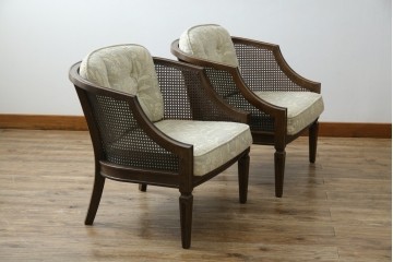 中古　展示品　美品　カリモク家具(karimoku)　domani(ドマーニ)　QUEENS LIFE(クイーンズライフ)　優雅なフォルムと柔らかな色合いでどんな空間にも馴染む!クラシカルな1人掛けソファ2脚セット　定価(2脚合計)約36万円　(R-084303)