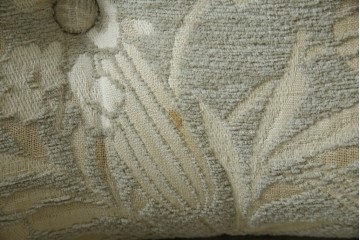 中古　展示品　美品　カリモク家具(karimoku)　domani(ドマーニ)　QUEENS LIFE(クイーンズライフ)　優雅なフォルムと柔らかな色合いでどんな空間にも馴染む!クラシカルな1人掛けソファ2脚セット　定価(2脚合計)約36万円　(R-084303)