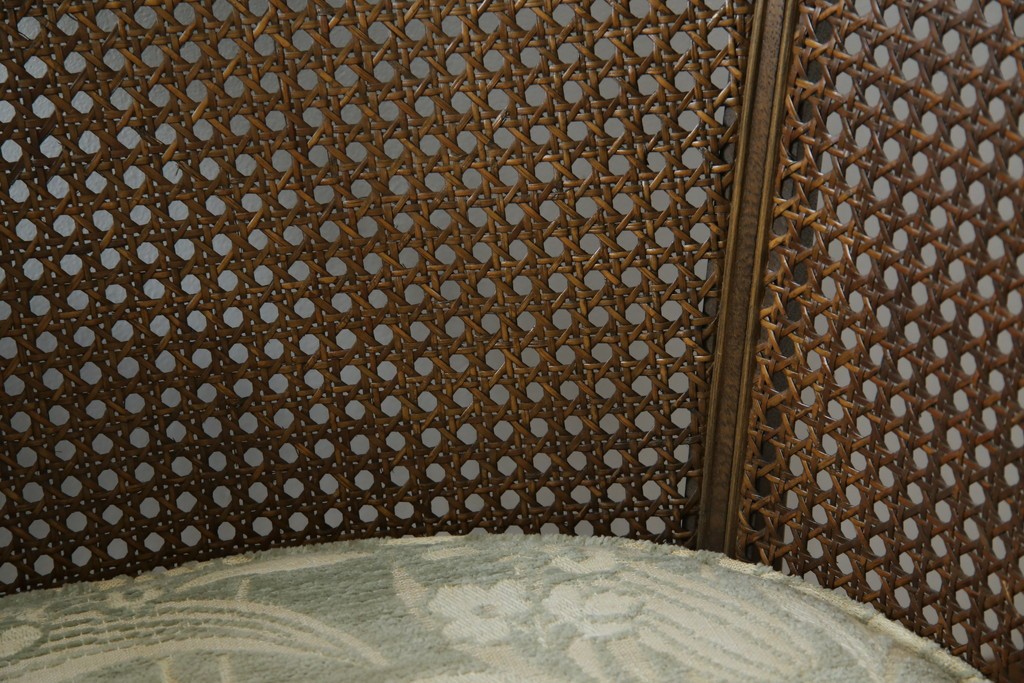 中古　展示品　美品　カリモク家具(karimoku)　domani(ドマーニ)　QUEENS LIFE(クイーンズライフ)　優雅なフォルムと柔らかな色合いでどんな空間にも馴染む!クラシカルな1人掛けソファ2脚セット　定価(2脚合計)約36万円　(R-084303)