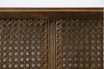 中古　展示品　美品　カリモク家具(karimoku)　domani(ドマーニ)　QUEENS LIFE(クイーンズライフ)　優雅なフォルムと柔らかな色合いでどんな空間にも馴染む!クラシカルな2人掛けソファ　定価約29万円相当　(R-084304)