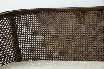 中古　展示品　美品　カリモク家具(karimoku)　domani(ドマーニ)　QUEENS LIFE(クイーンズライフ)　優雅なフォルムと柔らかな色合いでどんな空間にも馴染む!クラシカルな2人掛けソファ　定価約29万円相当　(R-084304)