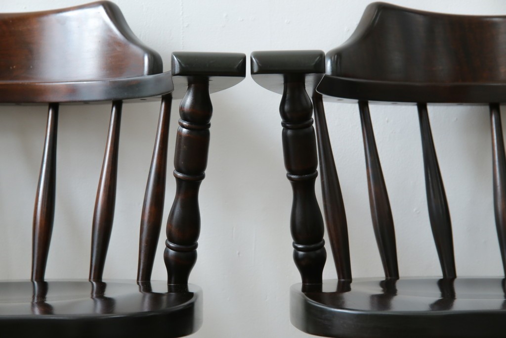 中古　北海道民芸家具　希少な廃番品　HM630　格好良い佇まいが魅力のキャプテンチェア4脚セット　(R-084306)