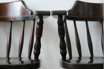 中古　北海道民芸家具　希少な廃番品　HM630　格好良い佇まいが魅力のキャプテンチェア4脚セット　(R-084306)