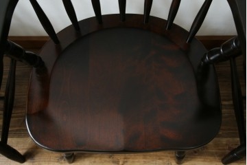 中古　北海道民芸家具　希少な廃番品　HM630　格好良い佇まいが魅力のキャプテンチェア4脚セット　(R-084306)