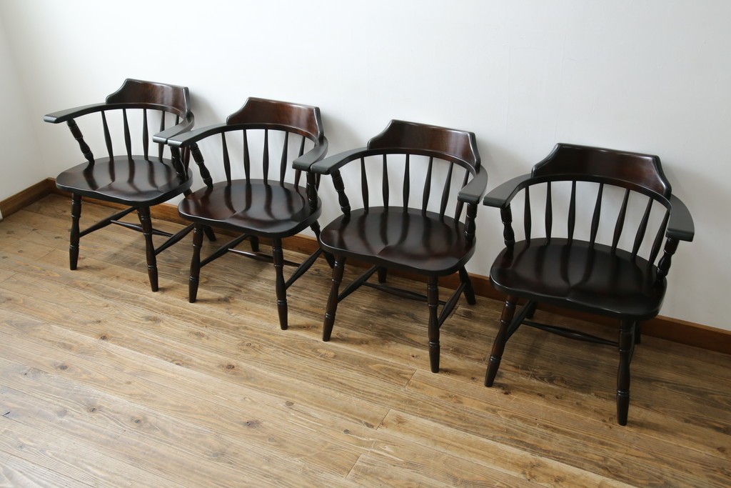 中古　北海道民芸家具　希少な廃番品　HM630　格好良い佇まいが魅力のキャプテンチェア4脚セット　(R-084306)