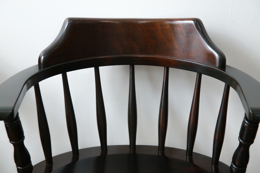 中古　北海道民芸家具　希少な廃番品　HM630　格好良い佇まいが魅力のキャプテンチェア4脚セット　(R-084306)