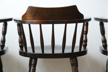 中古　北海道民芸家具　希少な廃番品　HM630　格好良い佇まいが魅力のキャプテンチェア4脚セット　(R-084306)