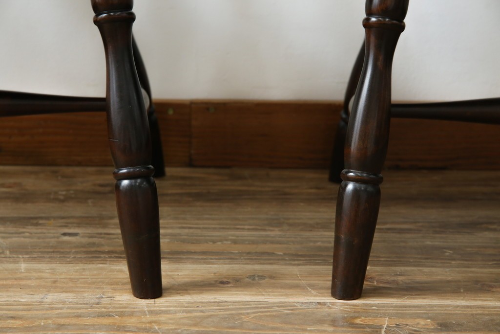 中古　北海道民芸家具　希少な廃番品　HM630　格好良い佇まいが魅力のキャプテンチェア4脚セット　(R-084306)