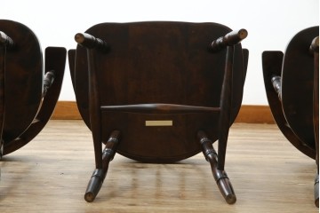 中古　北海道民芸家具　希少な廃番品　HM630　格好良い佇まいが魅力のキャプテンチェア4脚セット　(R-084306)