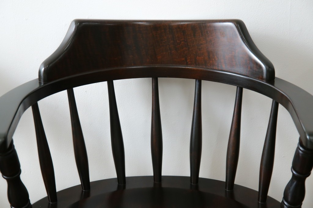 中古　北海道民芸家具　希少な廃番品　HM630　格好良い佇まいが魅力のキャプテンチェア4脚セット　(R-084306)