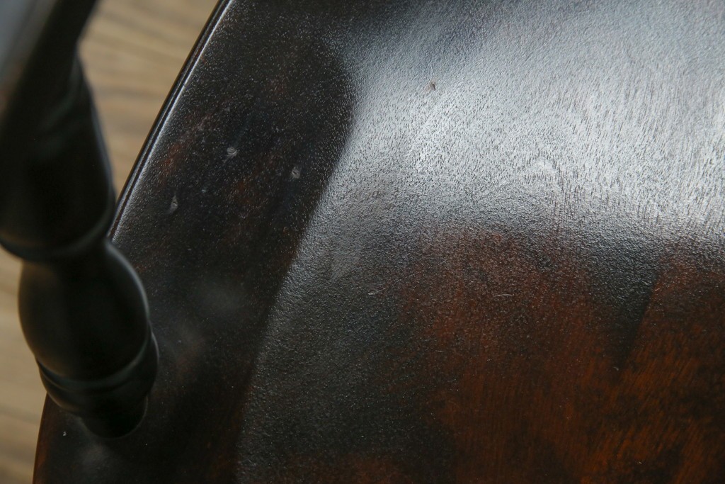 中古　北海道民芸家具　希少な廃番品　HM630　格好良い佇まいが魅力のキャプテンチェア4脚セット　(R-084306)