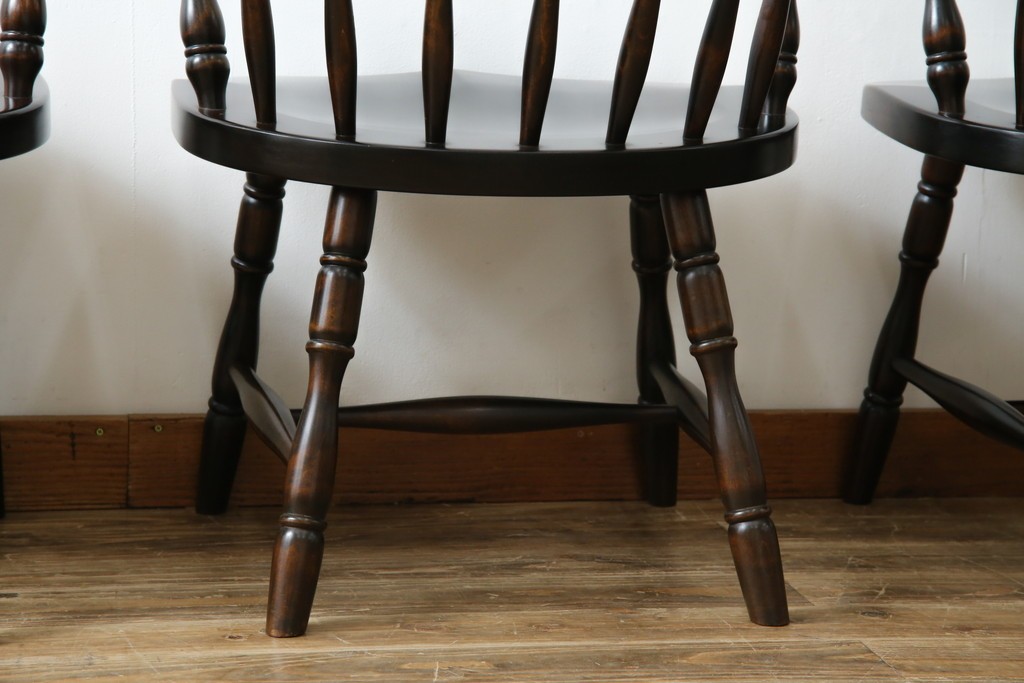 中古　北海道民芸家具　希少な廃番品　HM630　格好良い佇まいが魅力のキャプテンチェア4脚セット　(R-084306)