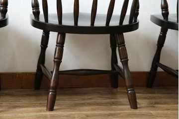 中古　北海道民芸家具　希少な廃番品　HM630　格好良い佇まいが魅力のキャプテンチェア4脚セット　(R-084306)