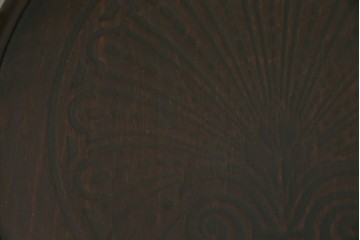 ヨーロッパアンティーク　背もたれの彫刻が優美な西洋アンティークのベントウッドチェア2脚セット　(R-084308)