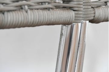 中古　美品　ドイツ製　TECTA(テクタ)　洗練されたモダン空間に映える編み込みデザインのチェア4脚セット(椅子、イス、ダイニングチェア、バラ売り可能)(定価4脚で約58万円)(R-084309)