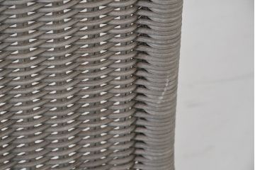 中古　美品　ドイツ製　TECTA(テクタ)　洗練されたモダン空間に映える編み込みデザインのチェア4脚セット(椅子、イス、ダイニングチェア、バラ売り可能)(定価4脚で約58万円)(R-084309)