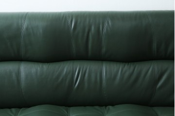 中古　美品!!　浜本工芸　ロングセラー　ベストセラーモデル　1800　重厚感のある3人掛けレザーソファ　定価約25万円　(R-084310)