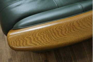 中古　美品!!　浜本工芸　ロングセラー　ベストセラーモデル　1800　重厚感のある3人掛けレザーソファ　定価約25万円　(R-084310)