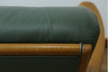中古　美品!!　浜本工芸　ロングセラー　ベストセラーモデル　1800　重厚感のある3人掛けレザーソファ　定価約25万円　(R-084310)
