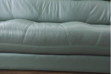 中古　美品!!　浜本工芸　ロングセラー　ベストセラーモデル　1800　重厚感のある3人掛けレザーソファ(本革、3人掛けソファ、三人掛け、トリプルソファ)(定価約25万円)(R-084310)