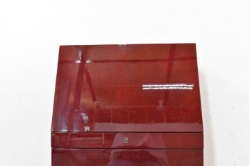 中古　展示品　超美品　キットファニチュア(KIT FURNITURE)　北谷家具　インテリア性と収納力を兼ね備えた優雅な佇まいのアクセサリーキャビネット(ジュエリーケース、ジュエリーボックス、サイドチェスト、引き出し)(定価約105万円)(R-084311)