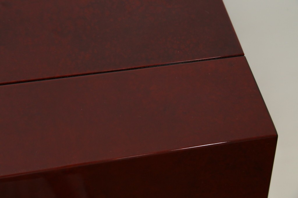 新古　未使用展示品　超美品　キットファニチュア(KIT FURNITURE)　北谷家具　インテリア性と収納力を兼ね備えた優雅な佇まいのアクセサリーキャビネット　定価約105万円　(R-084311)