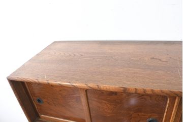 中古　美品　国産　職人手作り品　欅(ケヤキ)材　杢目の素敵な茶箪笥(収納棚、戸棚、茶棚、飾り棚、上下バラ売り可能)(定価約24万円)(R-084312)