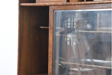 中古　美品　国産　職人手作り品　欅(ケヤキ)材　杢目の素敵な茶箪笥(収納棚、戸棚、茶棚、飾り棚、上下バラ売り可能)(定価約24万円)(R-084312)