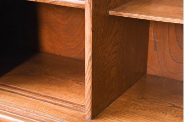 中古　美品　国産　職人手作り品　欅(ケヤキ)材　杢目の素敵な茶箪笥(収納棚、戸棚、茶棚、飾り棚、上下バラ売り可能)(定価約24万円)(R-084312)