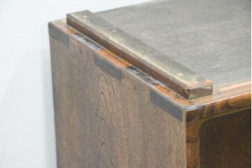 中古　美品　国産　職人手作り品　欅(ケヤキ)材　天板リメイク　杢目の素敵なサイドボード(収納棚、戸棚、茶棚)(R-084314)