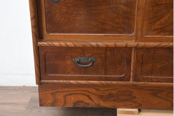 中古　美品　国産　職人手作り品　欅(ケヤキ)材　天板リメイク　杢目の素敵なサイドボード(収納棚、戸棚、茶棚)(R-084314)