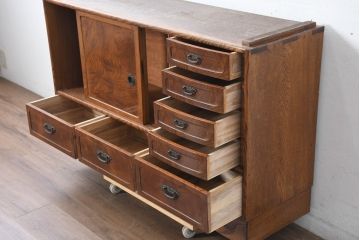 中古　美品　国産　職人手作り品　欅(ケヤキ)材　天板リメイク　杢目の素敵なサイドボード(収納棚、戸棚、茶棚)(R-084314)